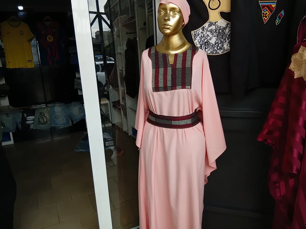 Boubou brodé