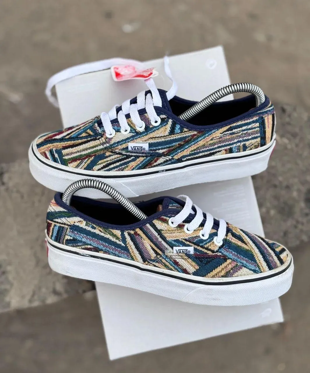 Basket Vans
