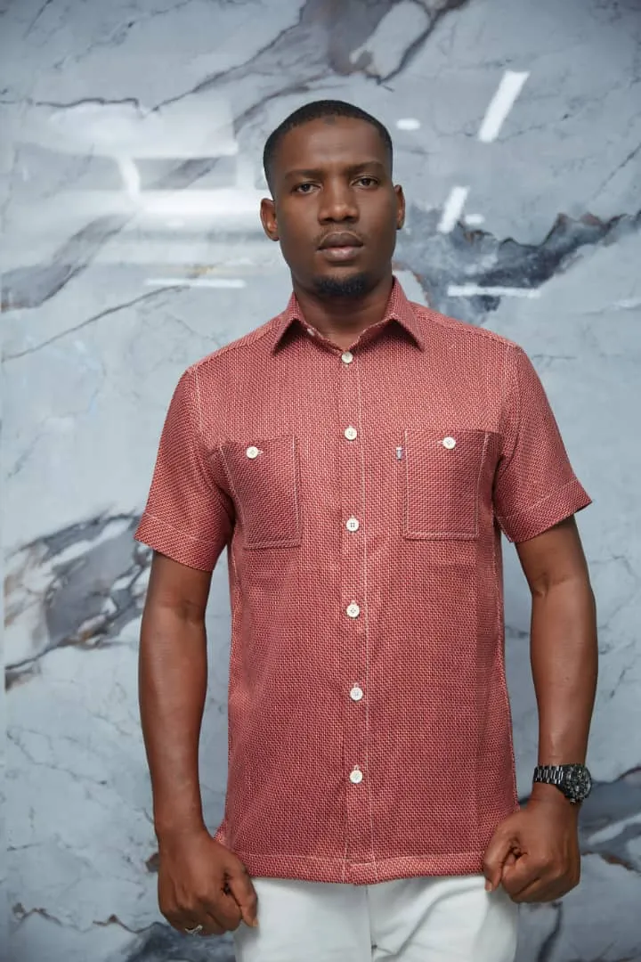 Chemise à manches courtes